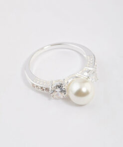 Enchanting Pearl Ring