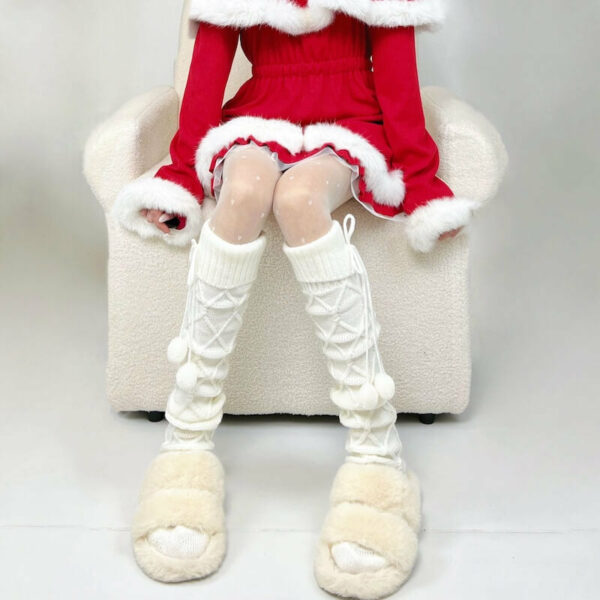 Fluffy warm pompon stockings - Image 3