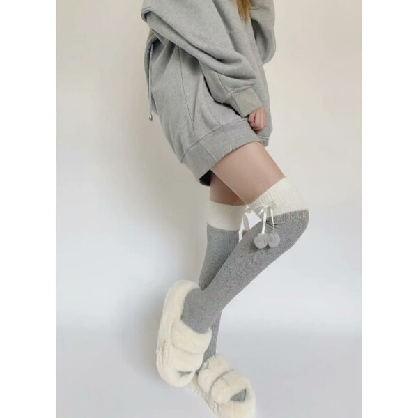 Soft baby doll pompon stockings - Image 10