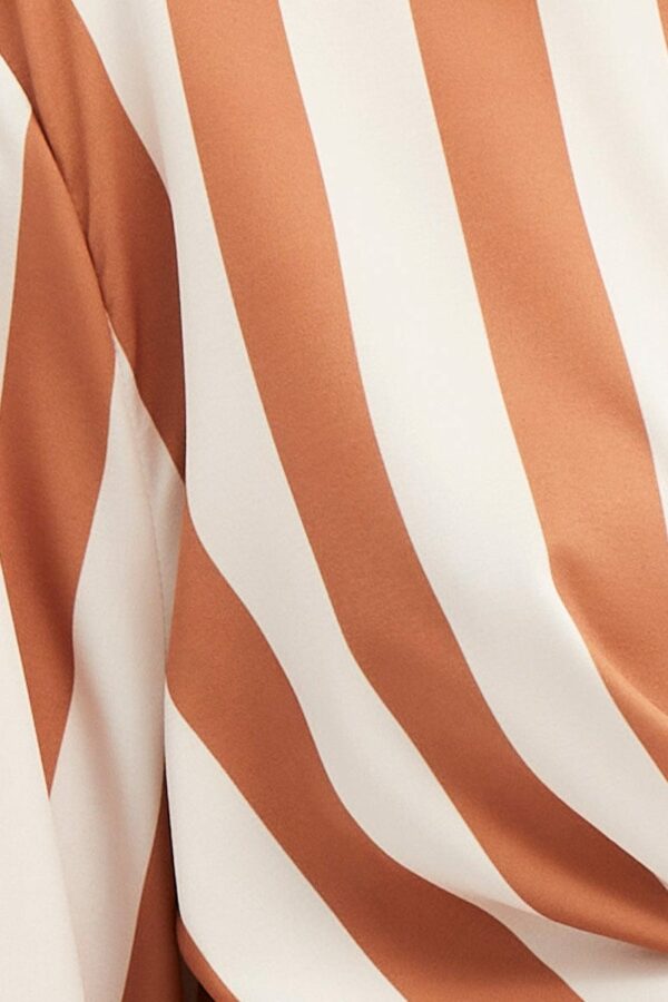 Camel Shirt Long Sleeve Collared Button Up Longline - Image 6